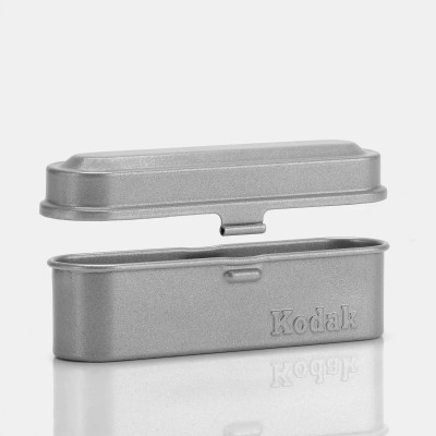 Boite KODAK pour pellicules...